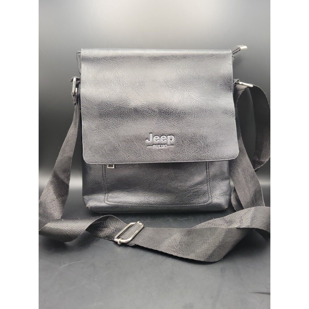 Jeep Buluo Crossbody Messenger Bag Black Used